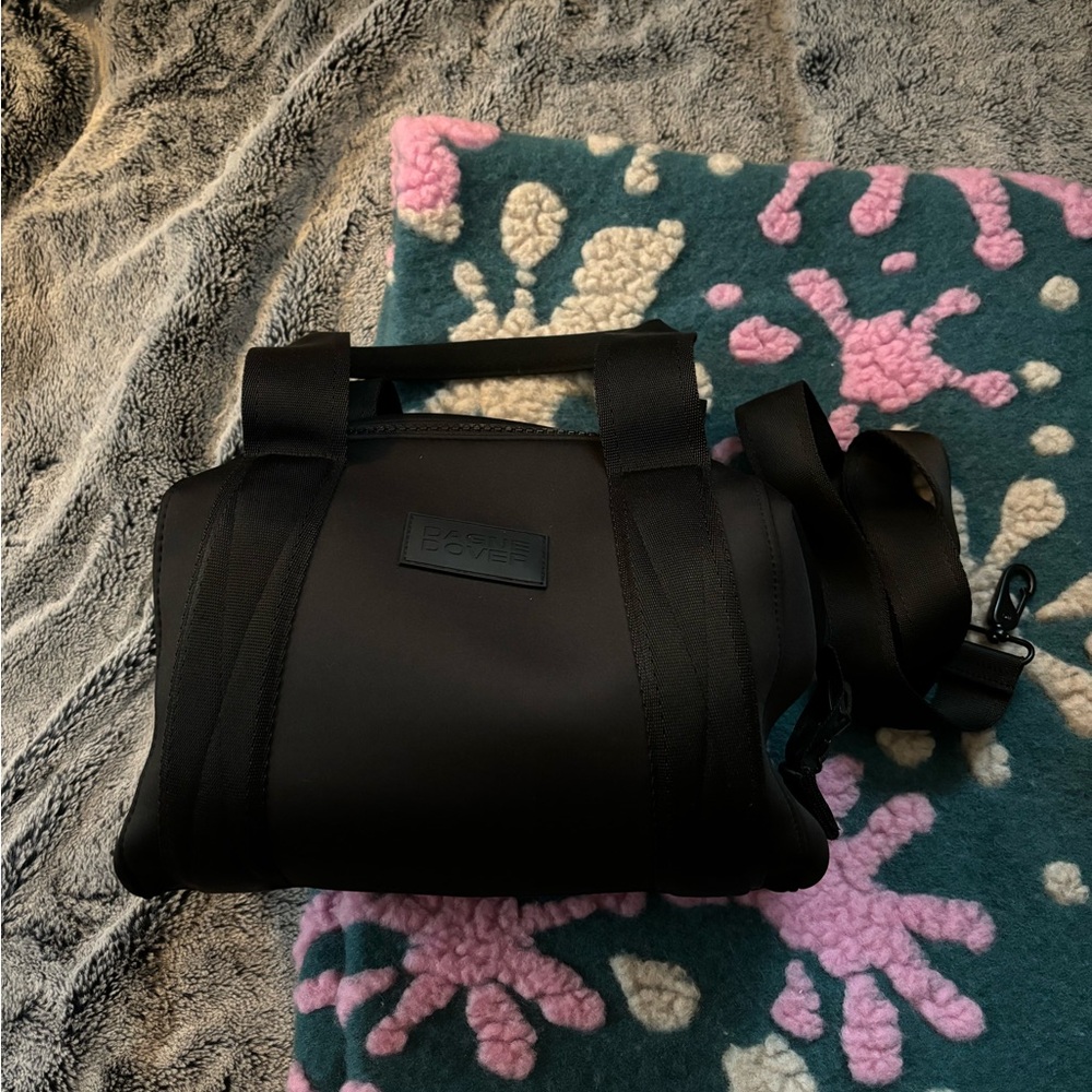 dagne dover carry all bag